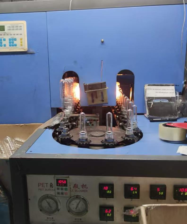 PET Blow Molding