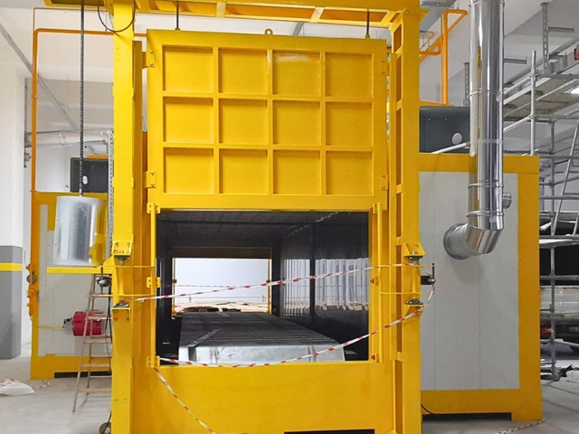 Industrial oven system for continuous heating and drying applications