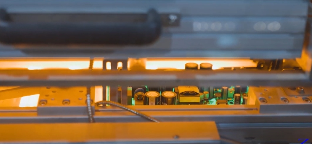Quartz infrared heating for PCB soldering and wave soldering